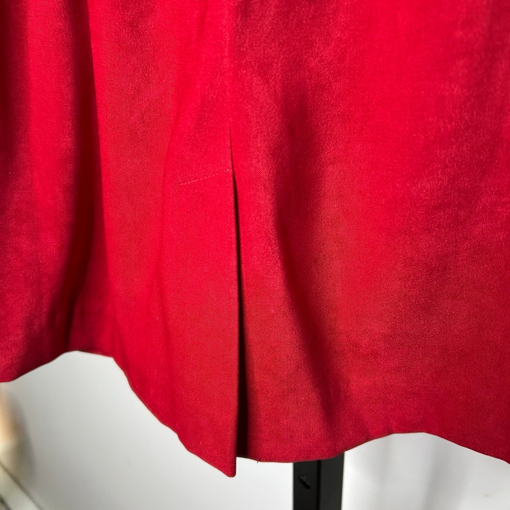Amanda Smith Petite Skirt- 14P- velvet like red, some stretch with elastic waist - Picture 6 of 6